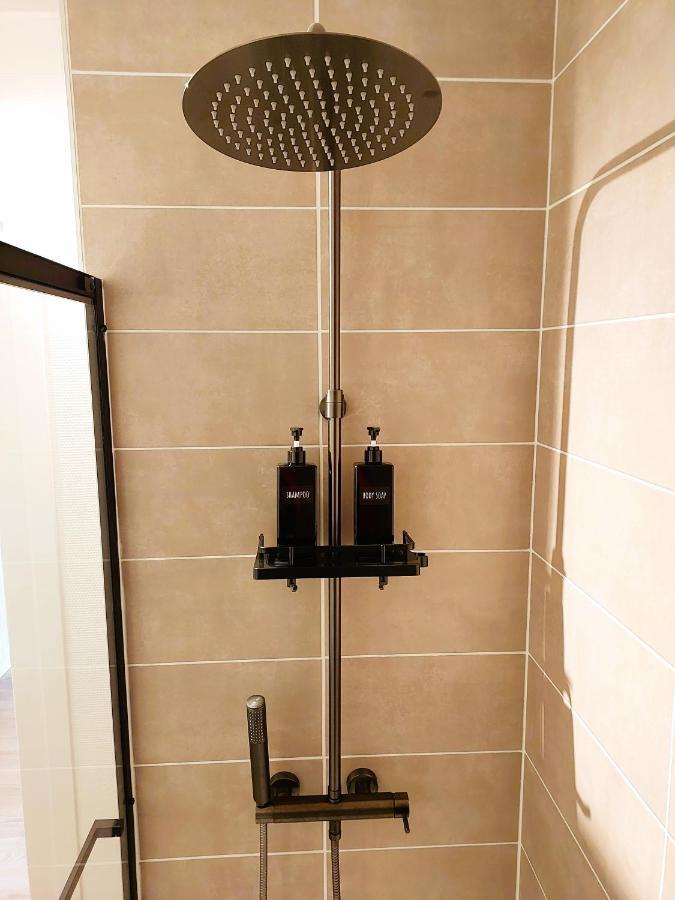 Champon - Lumineux 2 Chambres Avec Garage Prive - Tram A 1 Min غرونوبل المظهر الخارجي الصورة