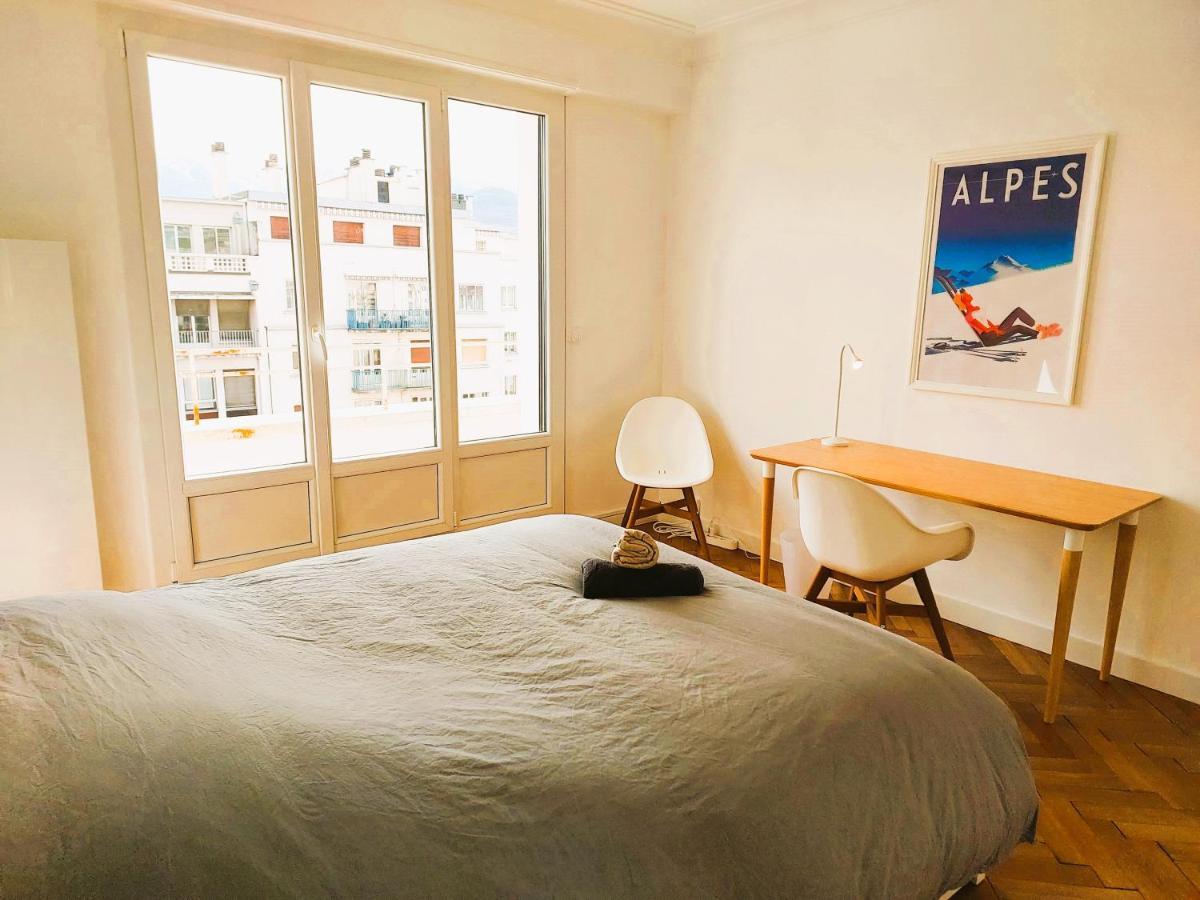 Champon - Lumineux 2 Chambres Avec Garage Prive - Tram A 1 Min غرونوبل المظهر الخارجي الصورة